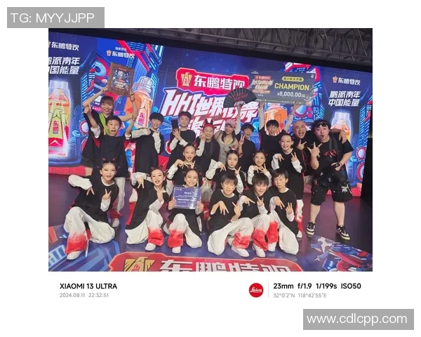 成都街舞队在世界攀岩锦标赛中的战术表现分析与点评