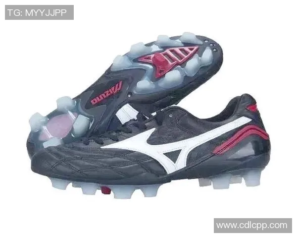 足球明星入场时的鞋子风采大揭秘展现个性与时尚的完美结合